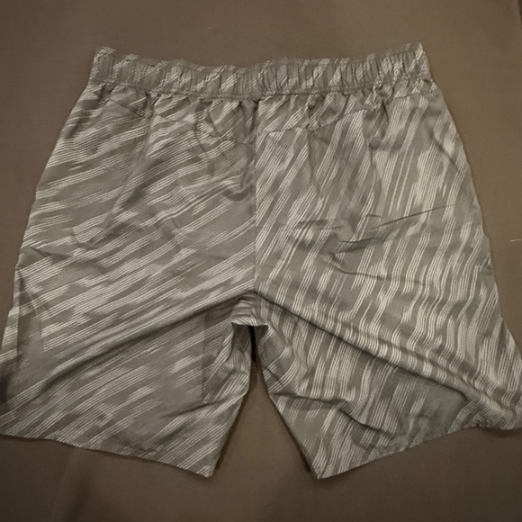 Slazenger Tennis Shorts - Picture 3 of 3